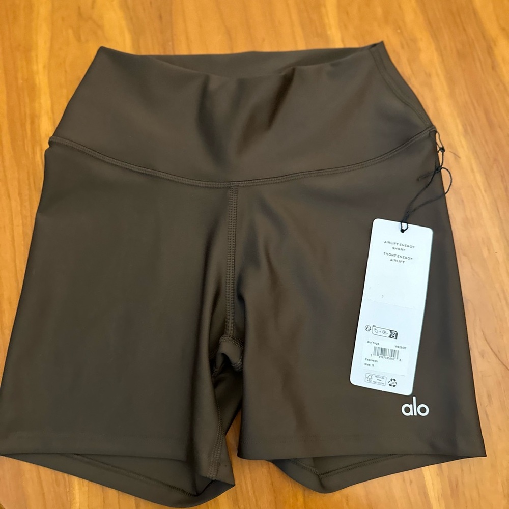 ALO Yoga Women's Brown Bike Shorts